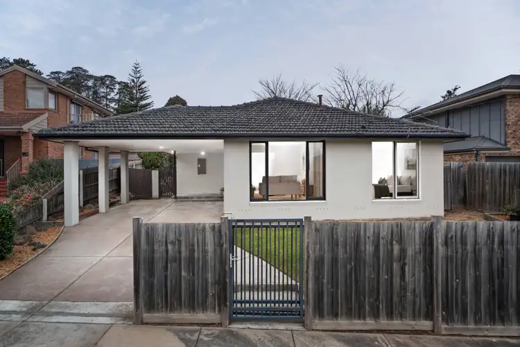 14 Faygate Court