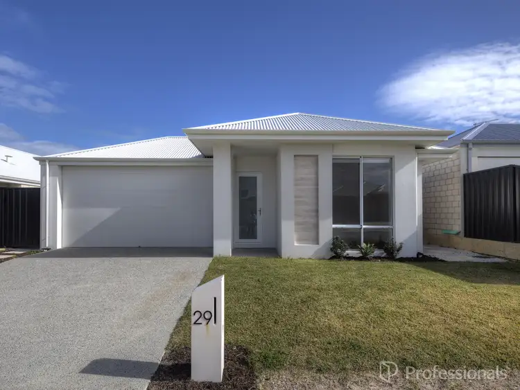 29 Lancelin Crescent
