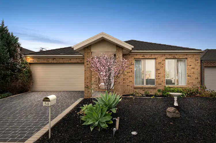 54 Mirrabucca Promenade