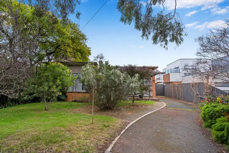 6 Scotsburn Grove