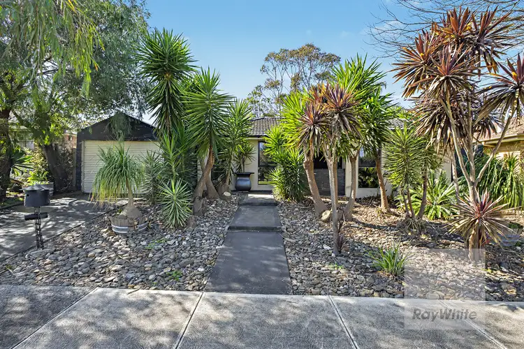 8 Monterey Court