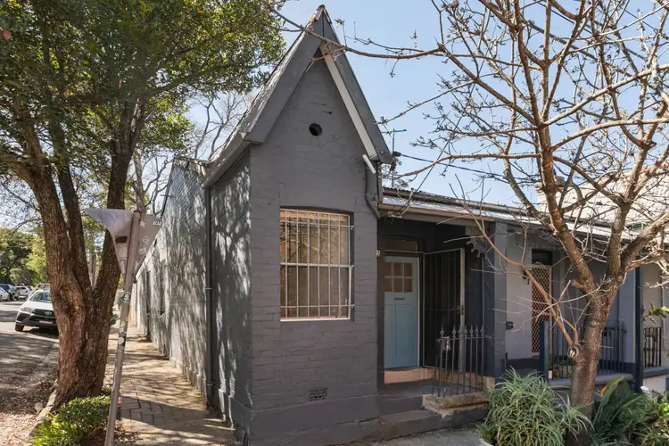 26 Reiby Street