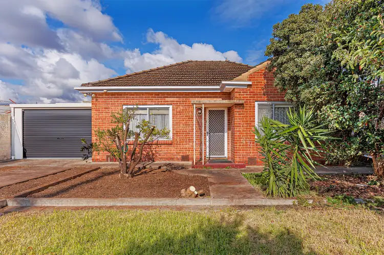 7 Milton Avenue