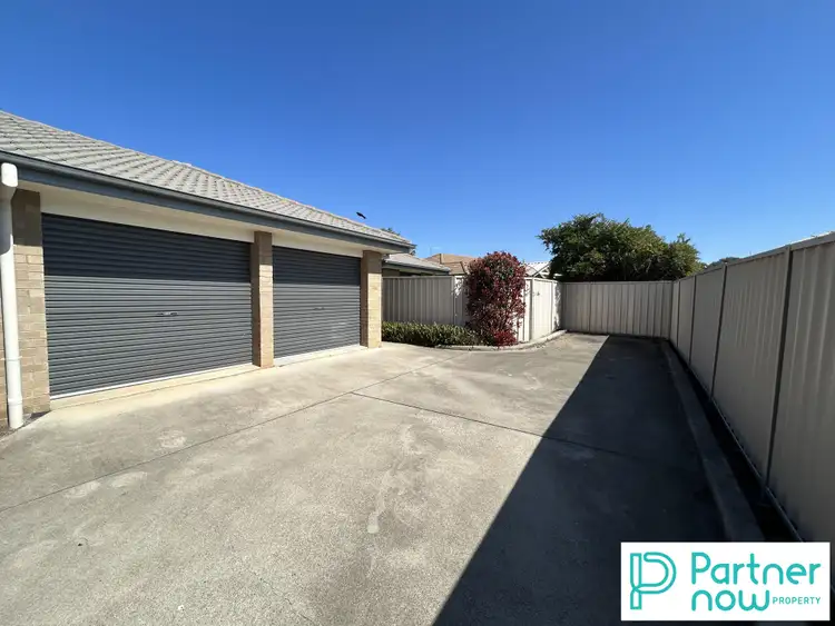7 Rosella Avenue