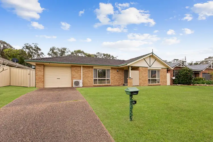 5 Hollydeen Avenue