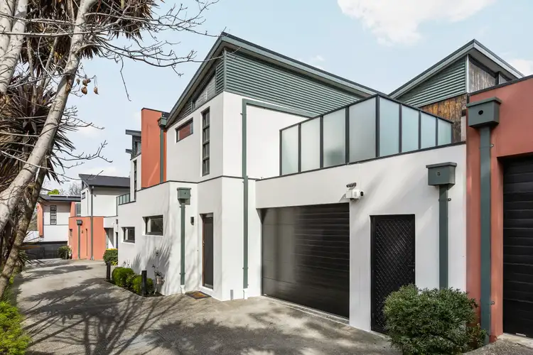 572 Moreland Road