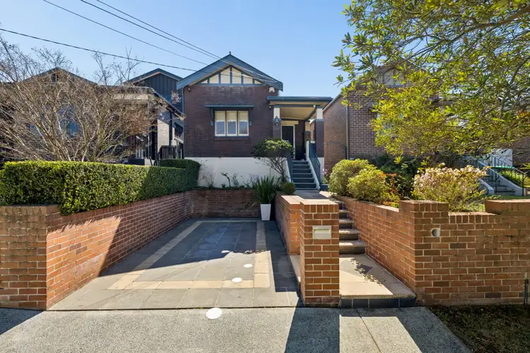 16 Harrabrook Avenue