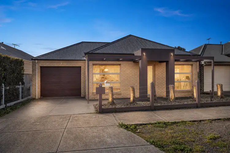 18 Etheridge Rise