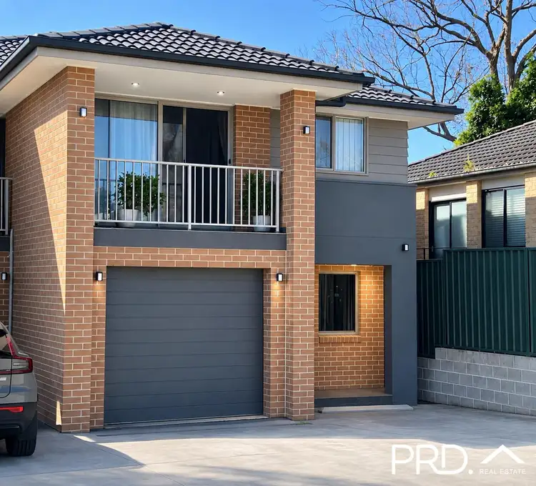 695a Henry Lawson Drive