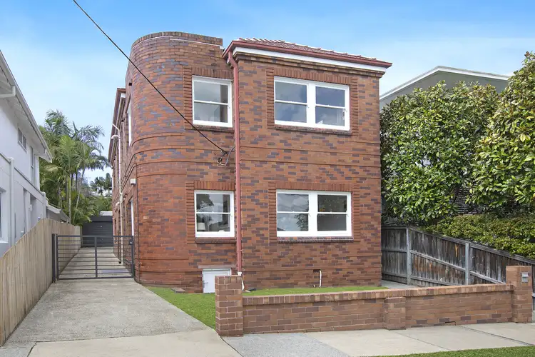 37 Hendy Avenue