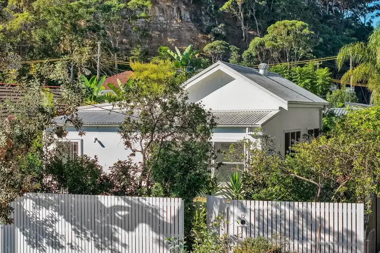 12 Banksia Street