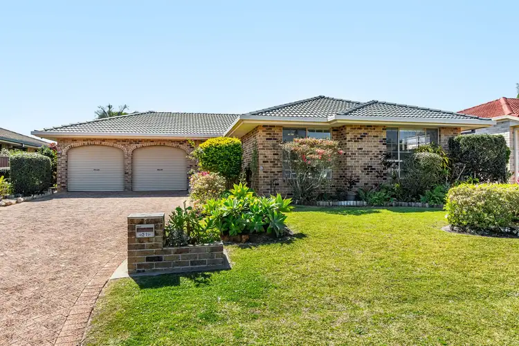 21 Heron Court