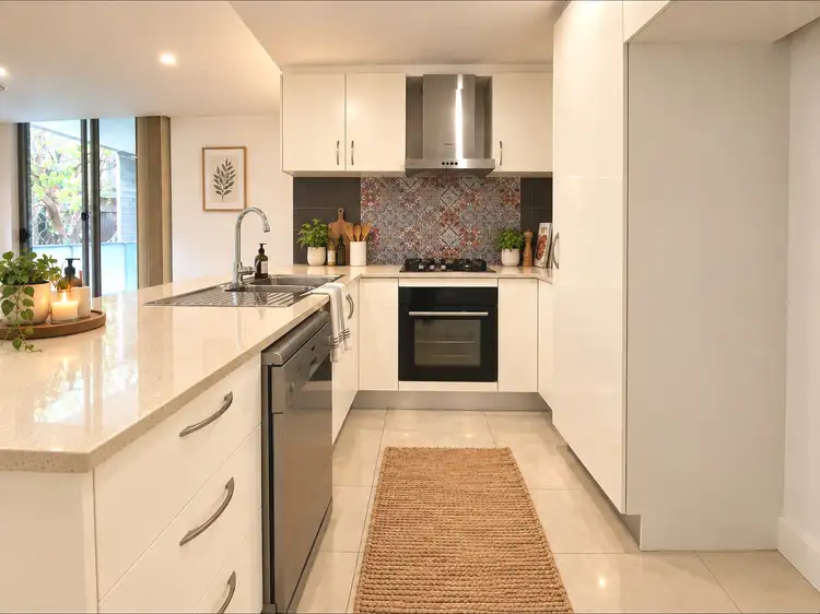 2-2A Yarabah Avenue