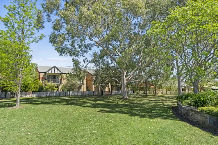 5/9 Janitz Street