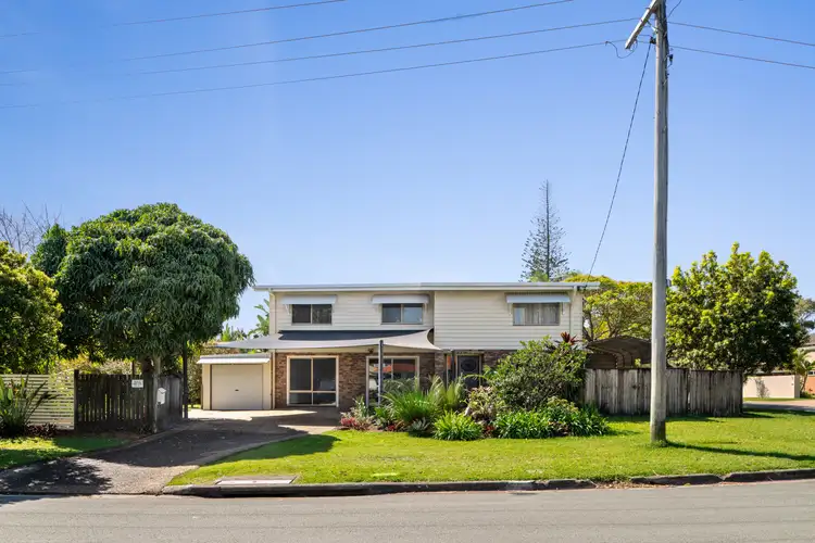 4 Broadsea Avenue