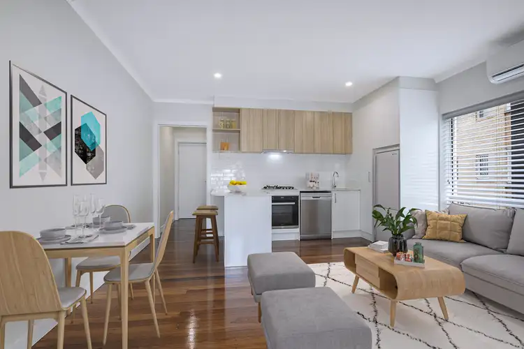 6 Wight Street