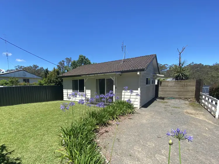 752 Freemans Drive