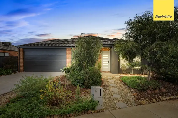 10 Moroka Avenue