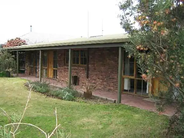 28 Venn Ave, Bordertown SA 5268