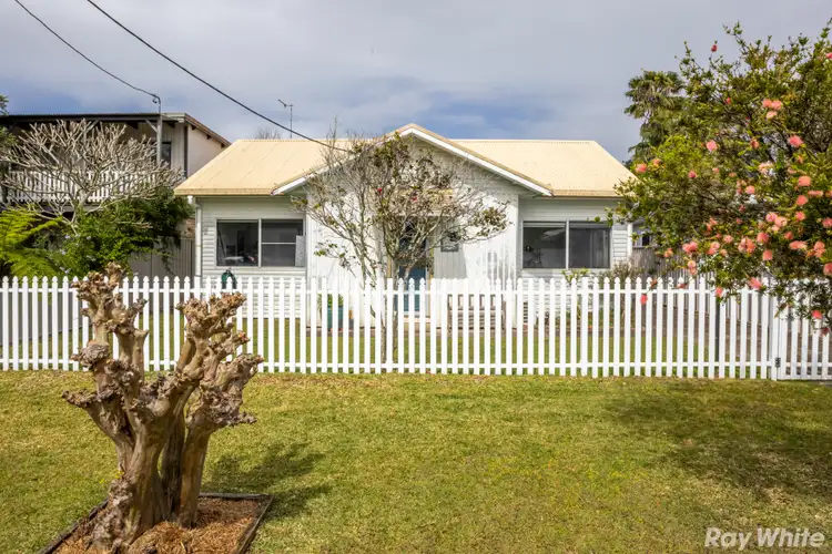 8 Kularoo Drive