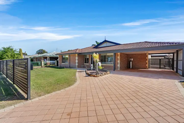 83 Hadfield Avenue, Broadwater WA 6280
