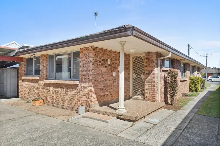 27 Osborne Parade