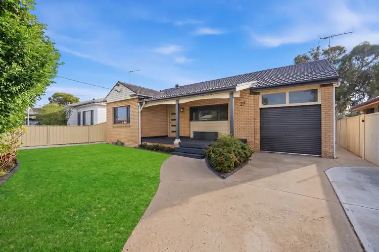 27 & 27a Ball Street