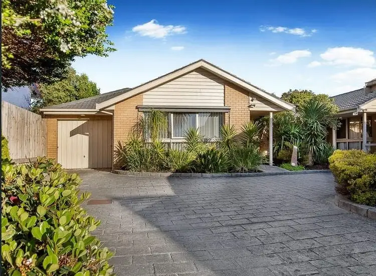 17 Cliff Road
