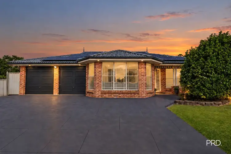 14 Woodlands Drive
