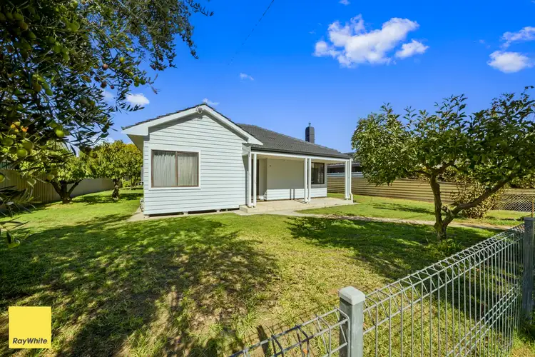 72 Kerferd Street