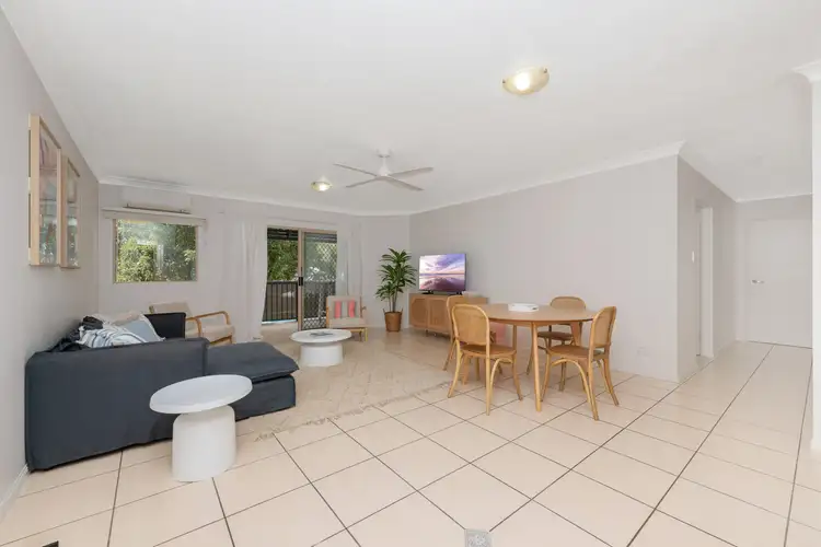 27/92 Regatta Crescent
