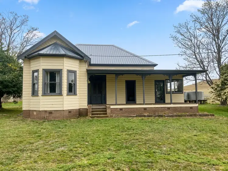 212 Chandlers Peak Road, Guyra NSW 2365