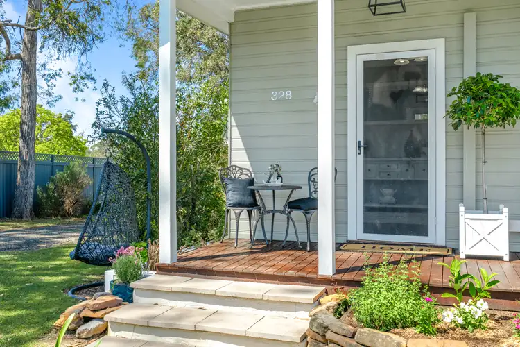 328 Blaxlands Ridge Road