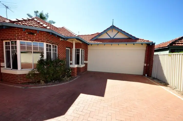 3/40 Mackie Street