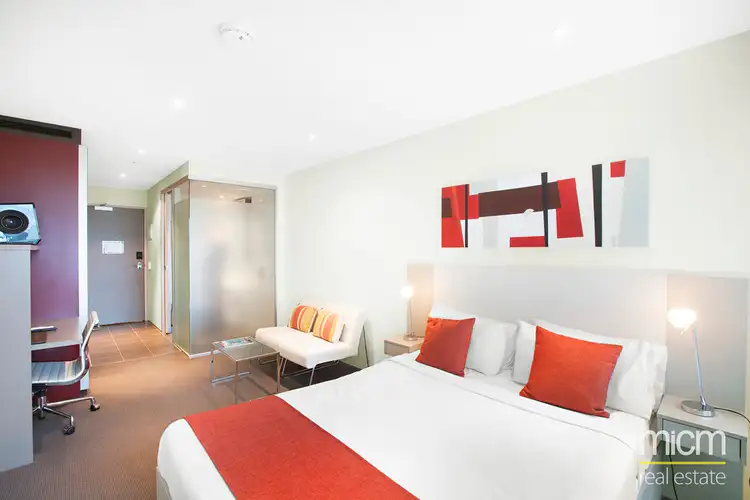 Fifth view of Homely apartment listing, 1811/181 A'Beckett Street, Melbourne VIC 3000