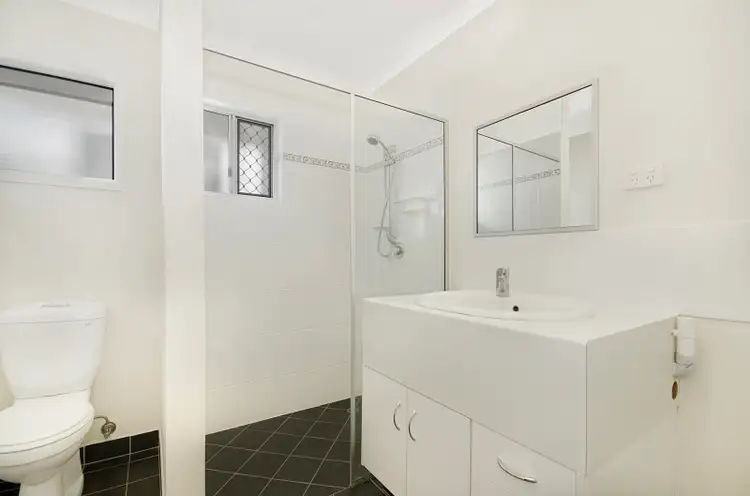 Sixth view of Homely unit listing, 5/11 Derby Street, Pimlico QLD 4812