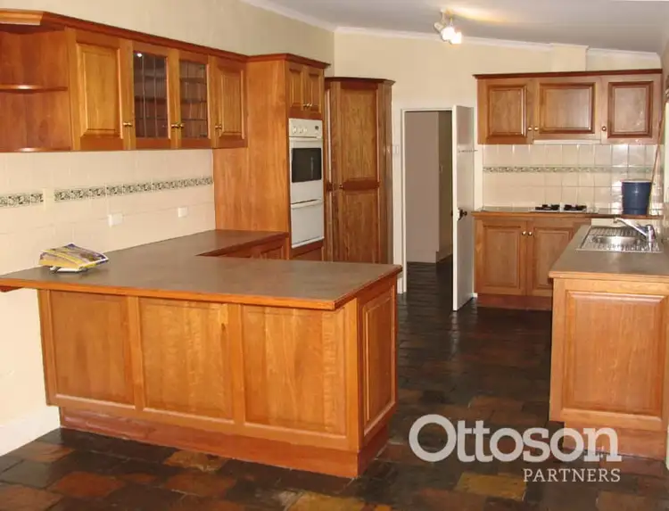 Second view of Homely house listing, 6 Cameron Street, Kingston Se SA 5275