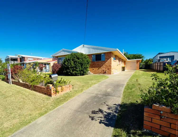 196 Esplanade, Point Vernon QLD 4655