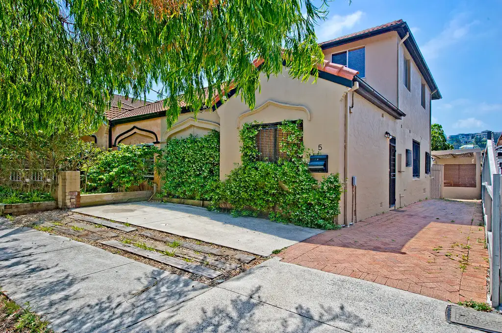 Main view of Homely house listing, 5 Oakley Road, North Bondi NSW 2026