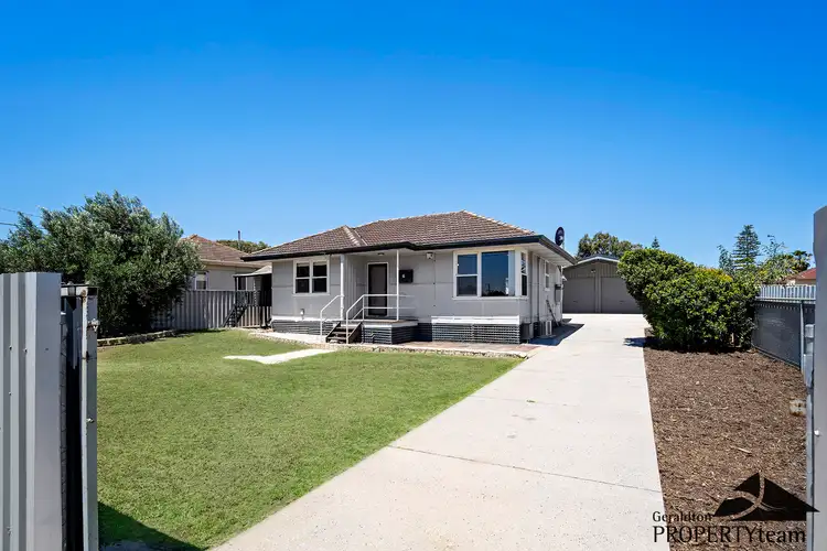 6 Ulmus Street, Rangeway WA 6530