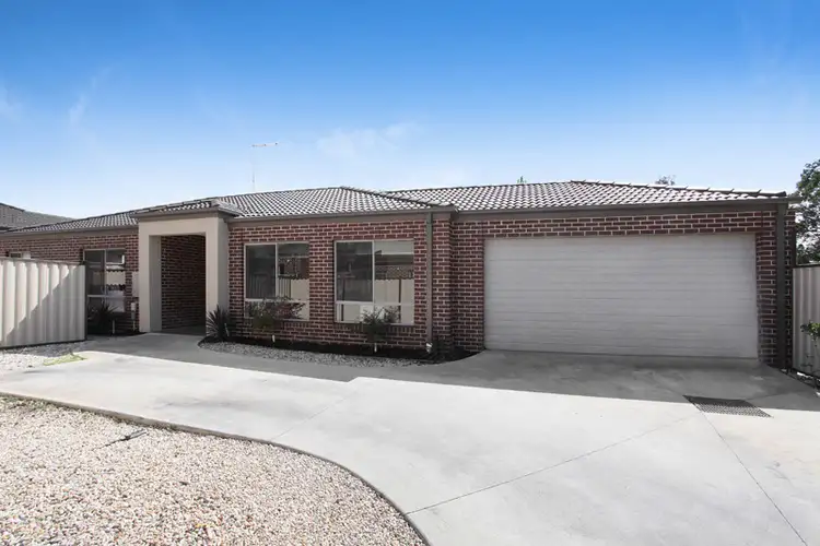 1/20 Sovereign Boulevard, Melton West VIC 3337