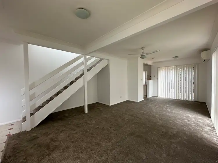 Fifth view of Homely unit listing, 2/24 Hill Crescent, Carina Heights QLD 4152