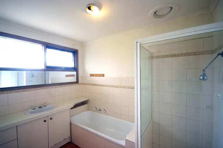 Seventh view of Homely house listing, 1 Cristata Avenue, Endeavour Hills VIC 3802