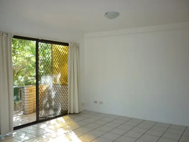 Sixth view of Homely unit listing, 1/63 Bauer Street, Southport QLD 4215