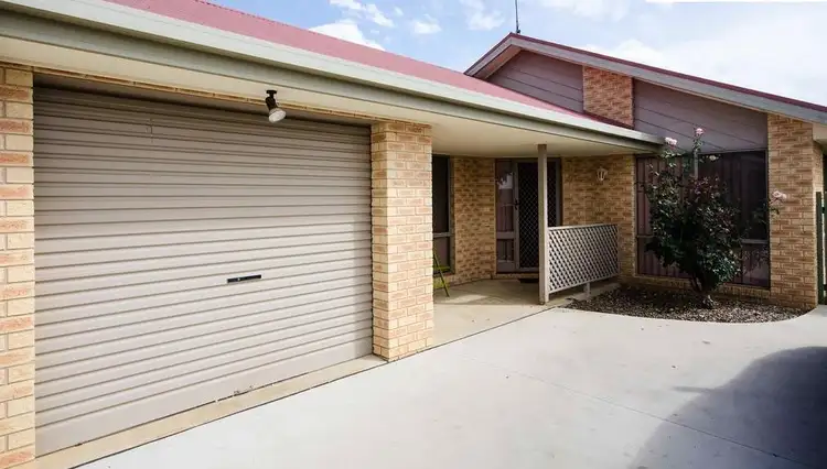 16 Rosemont Court