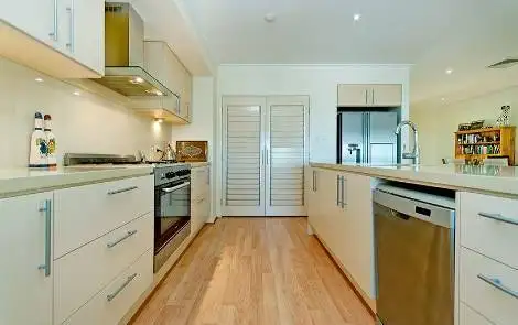 house/3032 FOREST HILLS DRIVE, Sanctuary Cove QLD 4212
