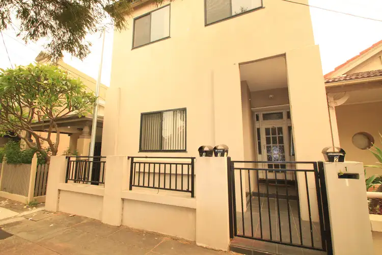 3/26 Scouller Street