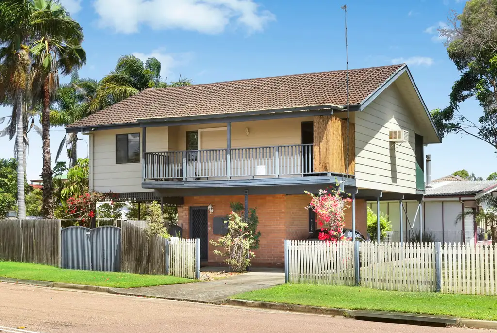 Main view of Homely house listing, 2 Brooke Avenue, Killarney Vale NSW 2261
