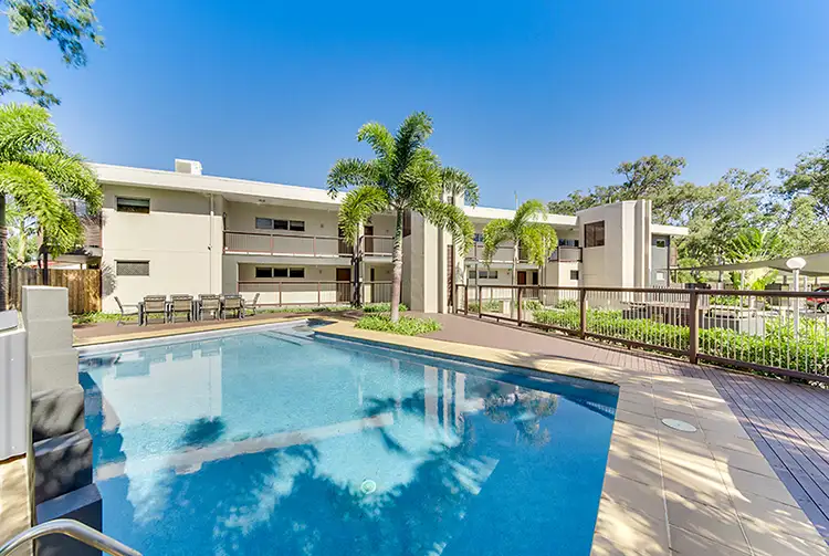 2/27-29 Cedar Avenue, Taranganba QLD 4703