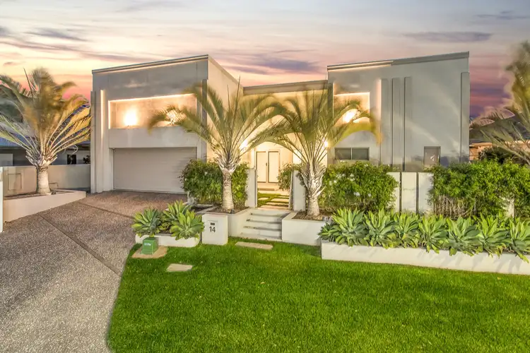 14 Skandia Court, Newport QLD 4020